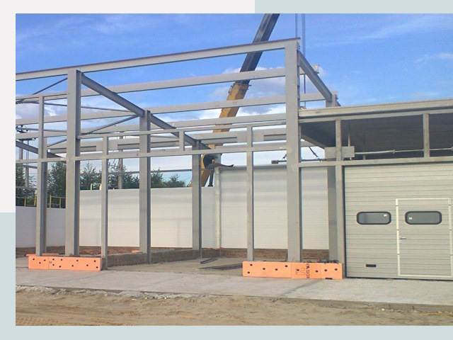 Строительство автосервисов от СтальСтрой-Клм по цене 608 руб.