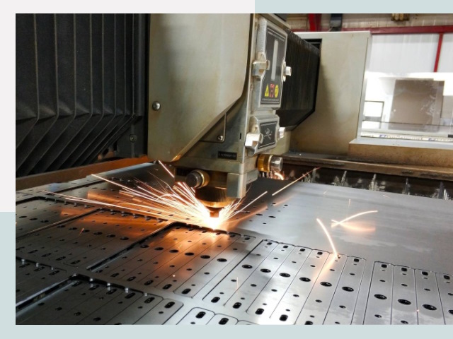 Лазерная резка металла в Коломне от 608 руб.